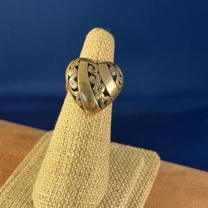 Size 5 sterling ring